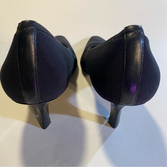 Naturalizers mesh pumps, “Dual” model, SZ 10 GUC, see pics damage to inside - Picture 6 of 10